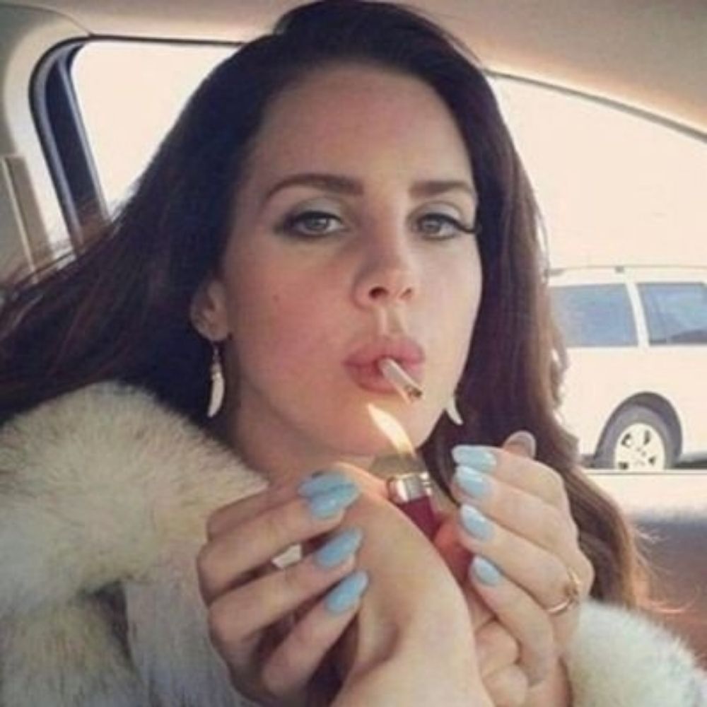 alicia⁷ jurídico da Lana Del rey