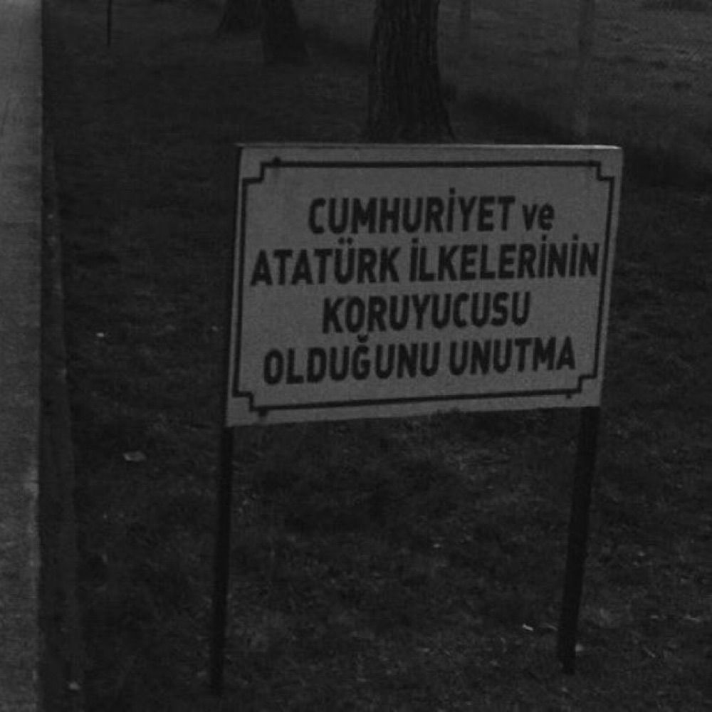 Aykırı