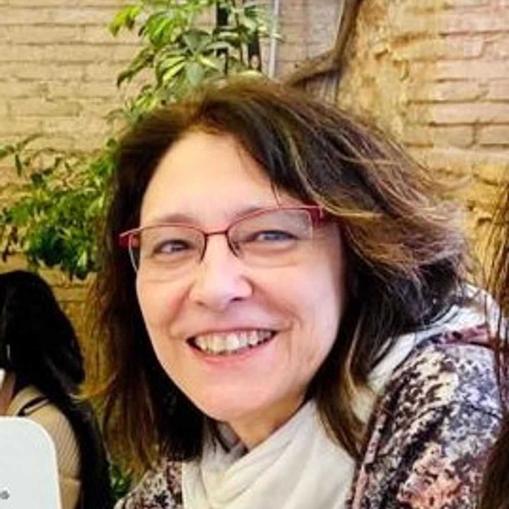 Sari Gil