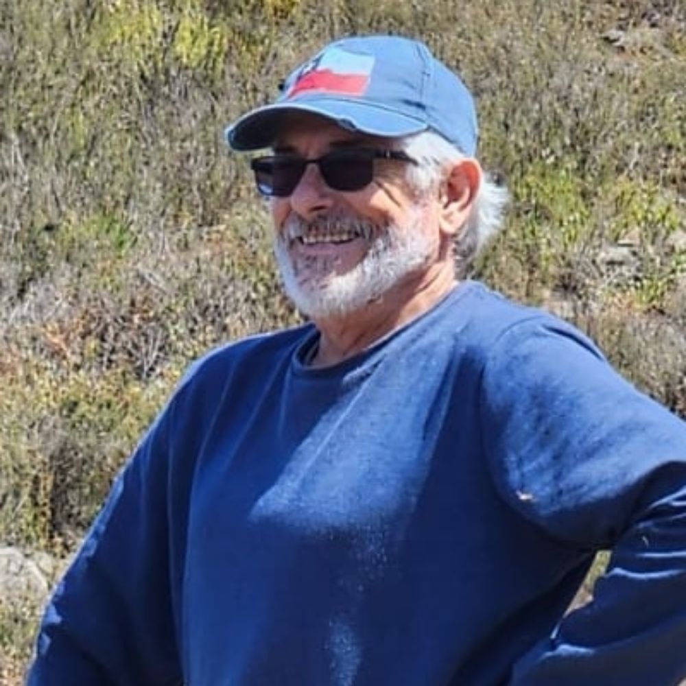 EDUARDO DÉBIA