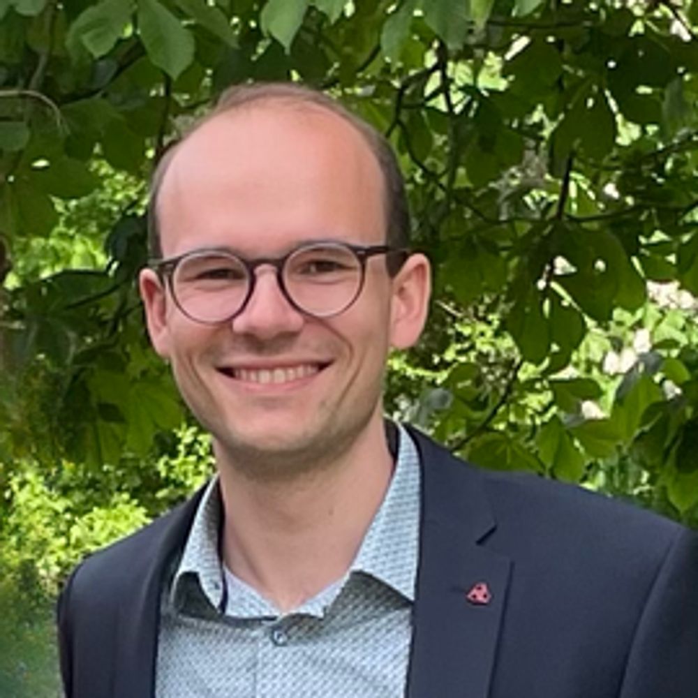 Tobias Fischer