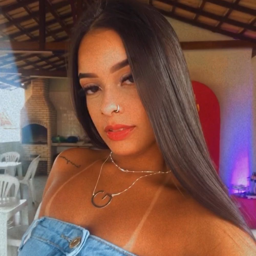 Emy 💋