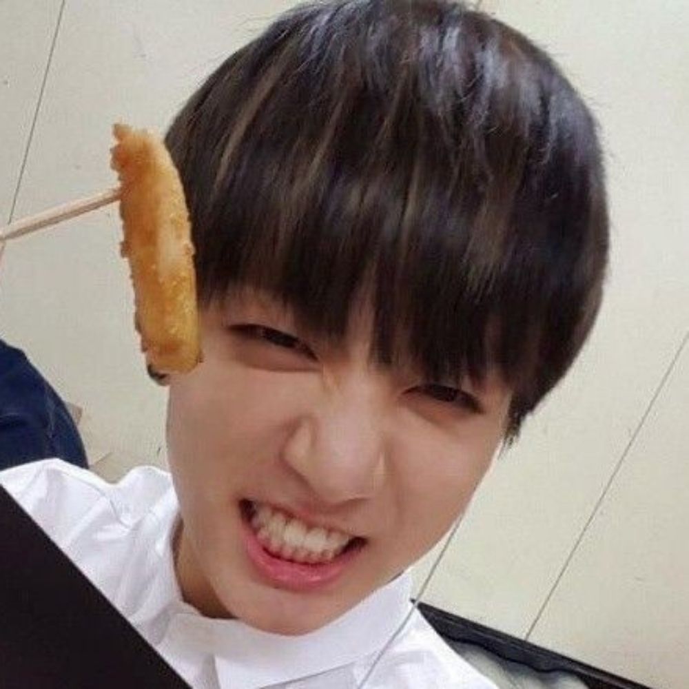 jungkook xuxuzinho