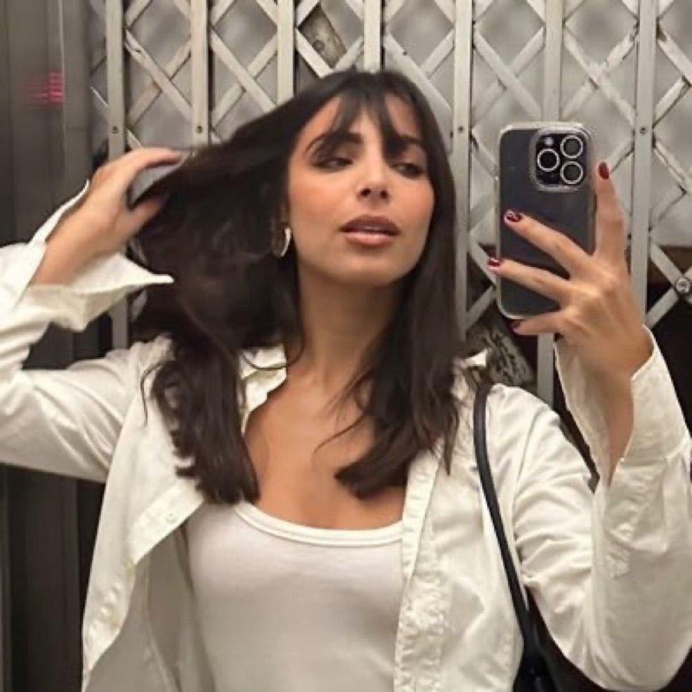 laura ✦