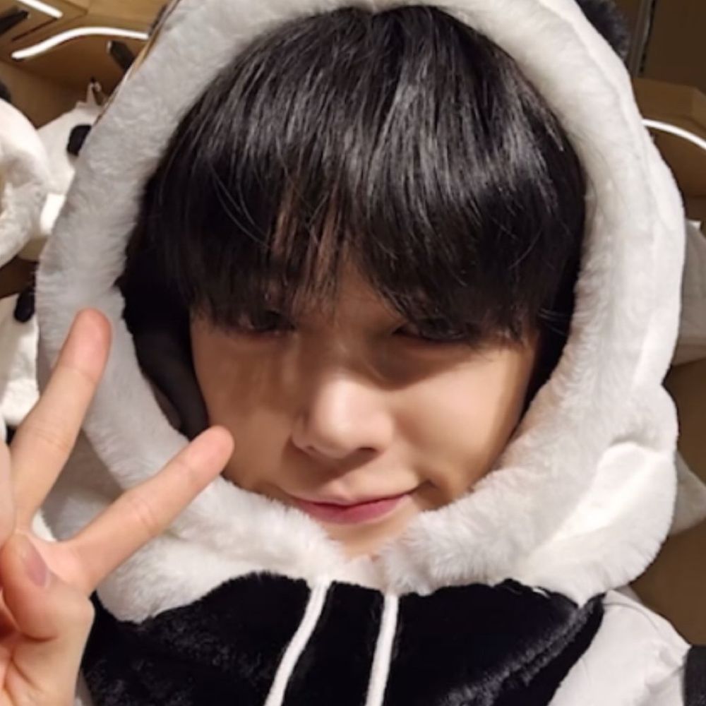 쭈니의 여친 (REAL)