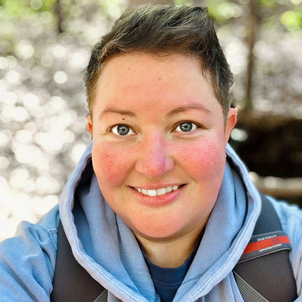 Lyndsey (she/her)