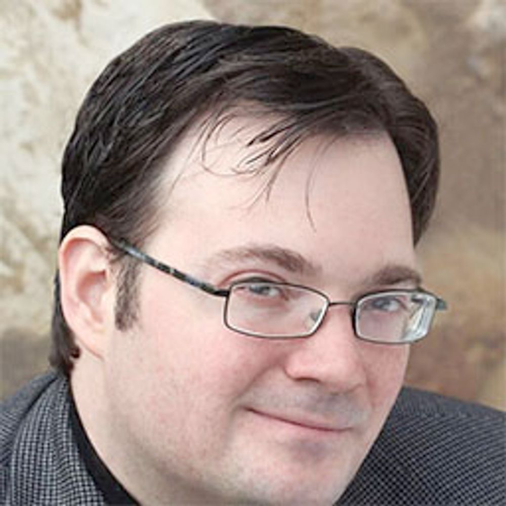 Brandon Sanderson