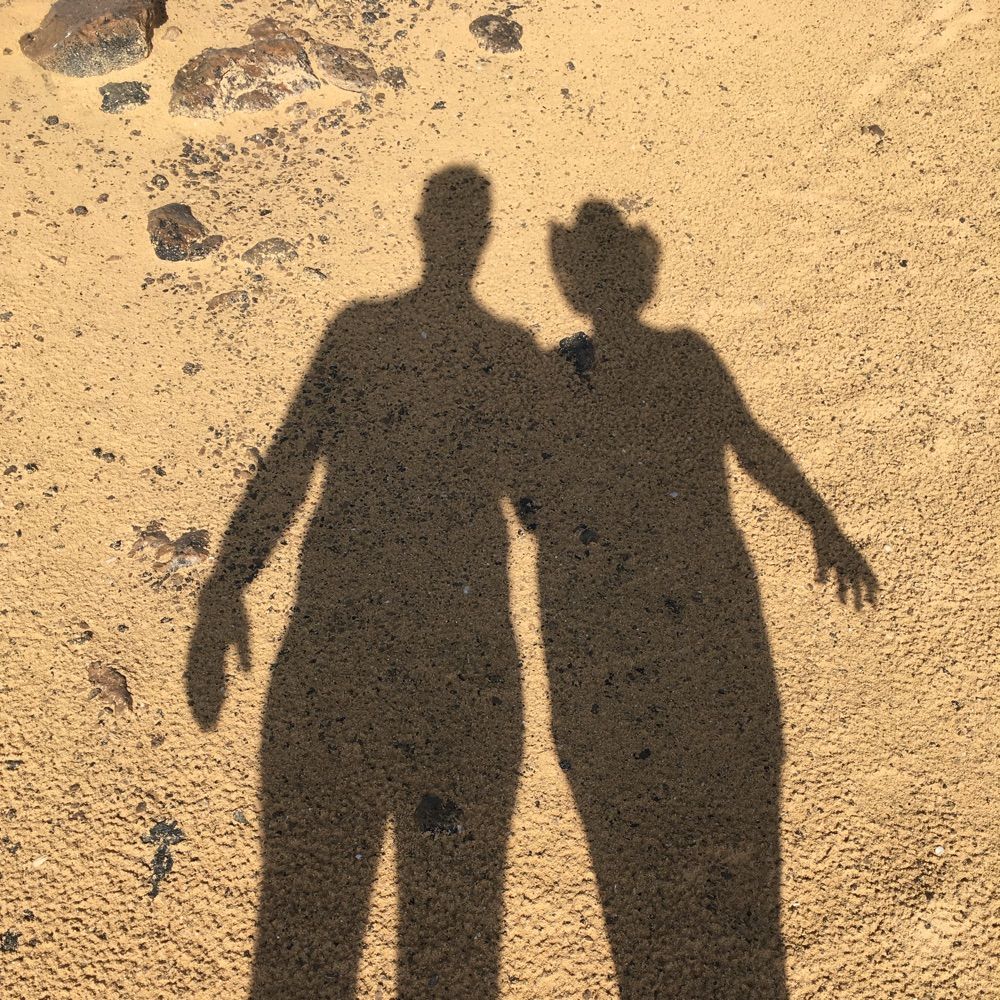 M & J from 🇱🇺