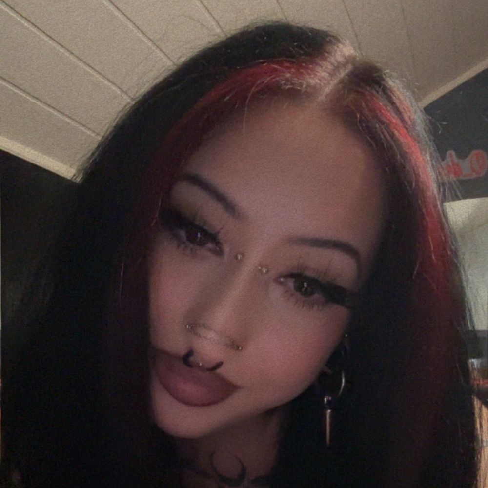 Demon Girl 🐙