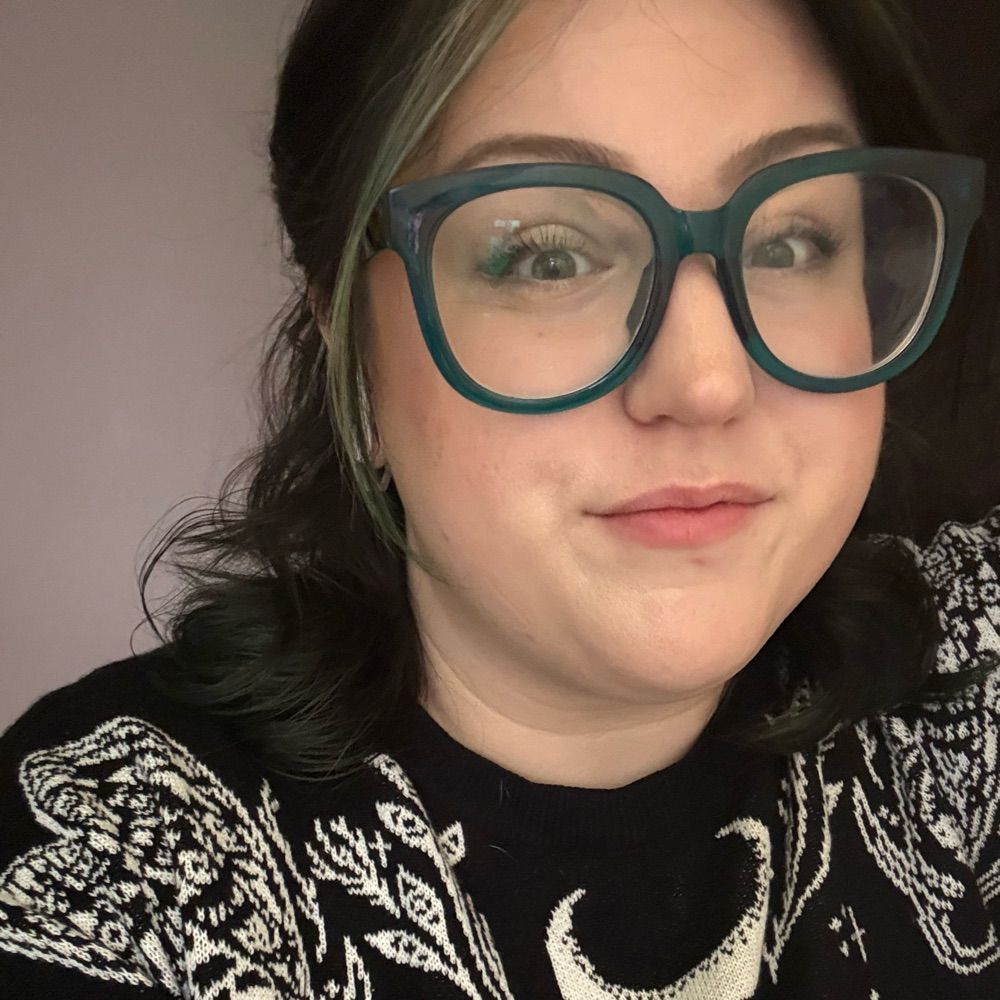 Lindsey / the weird emporium