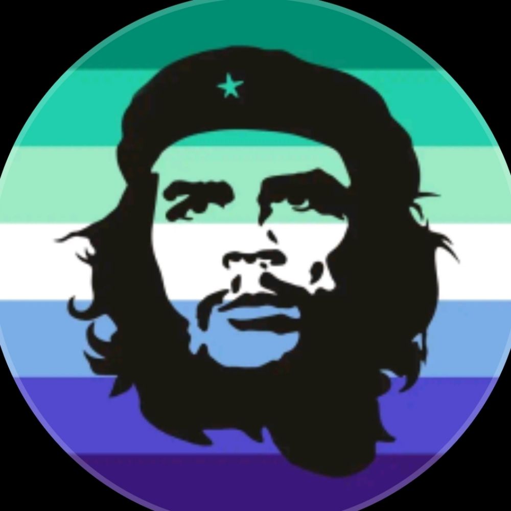 Elias ☭ 