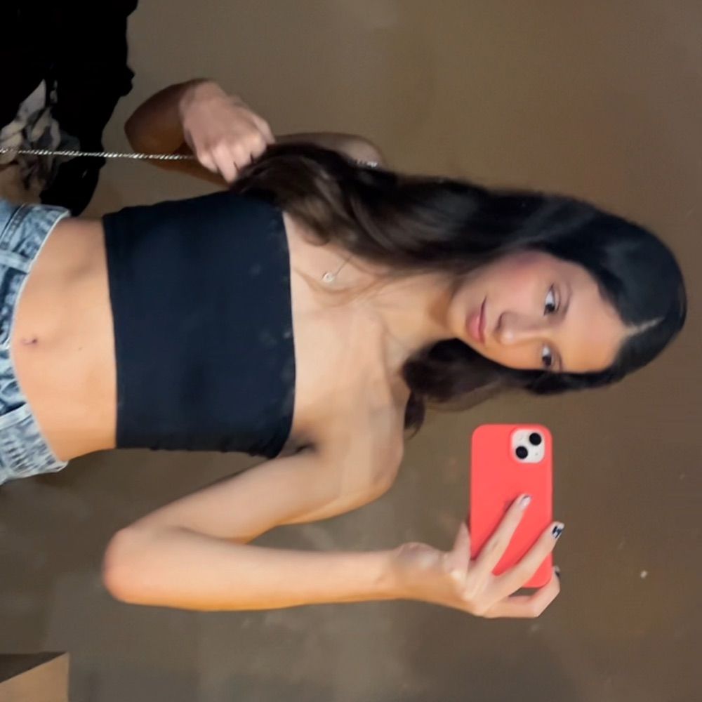 gabicastroo