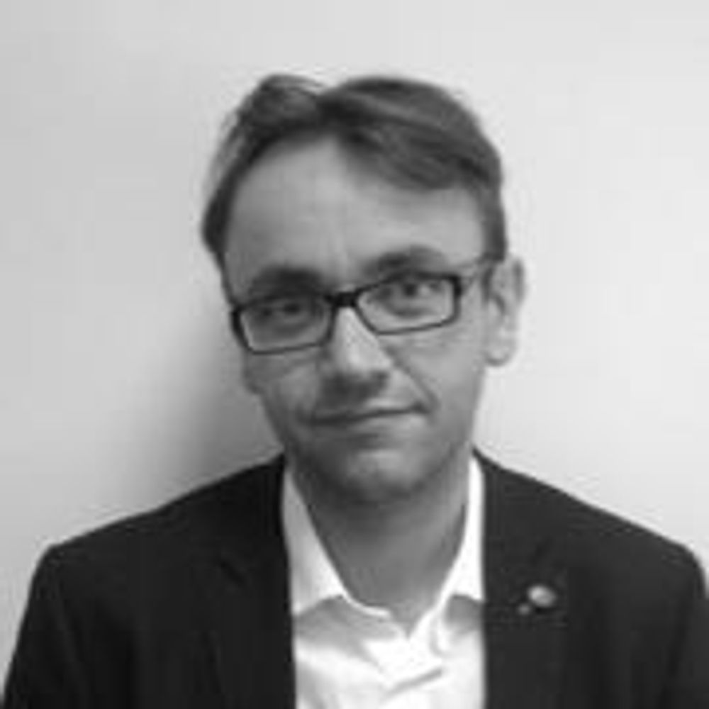 Prof Andrew Hudson-Smith