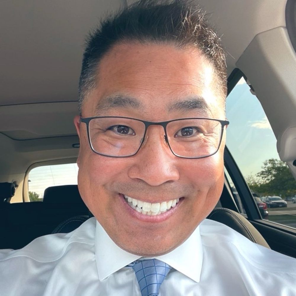 Julius Kim's avatar