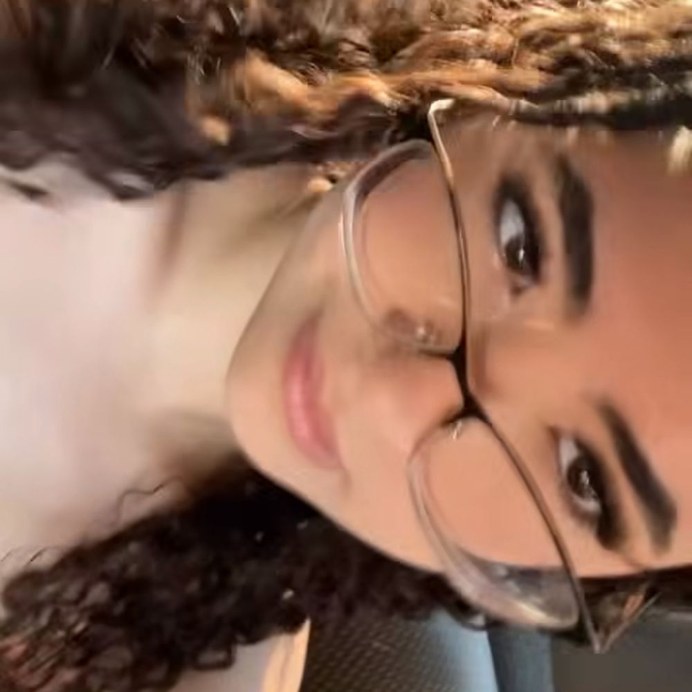 Emilly Cristine 
