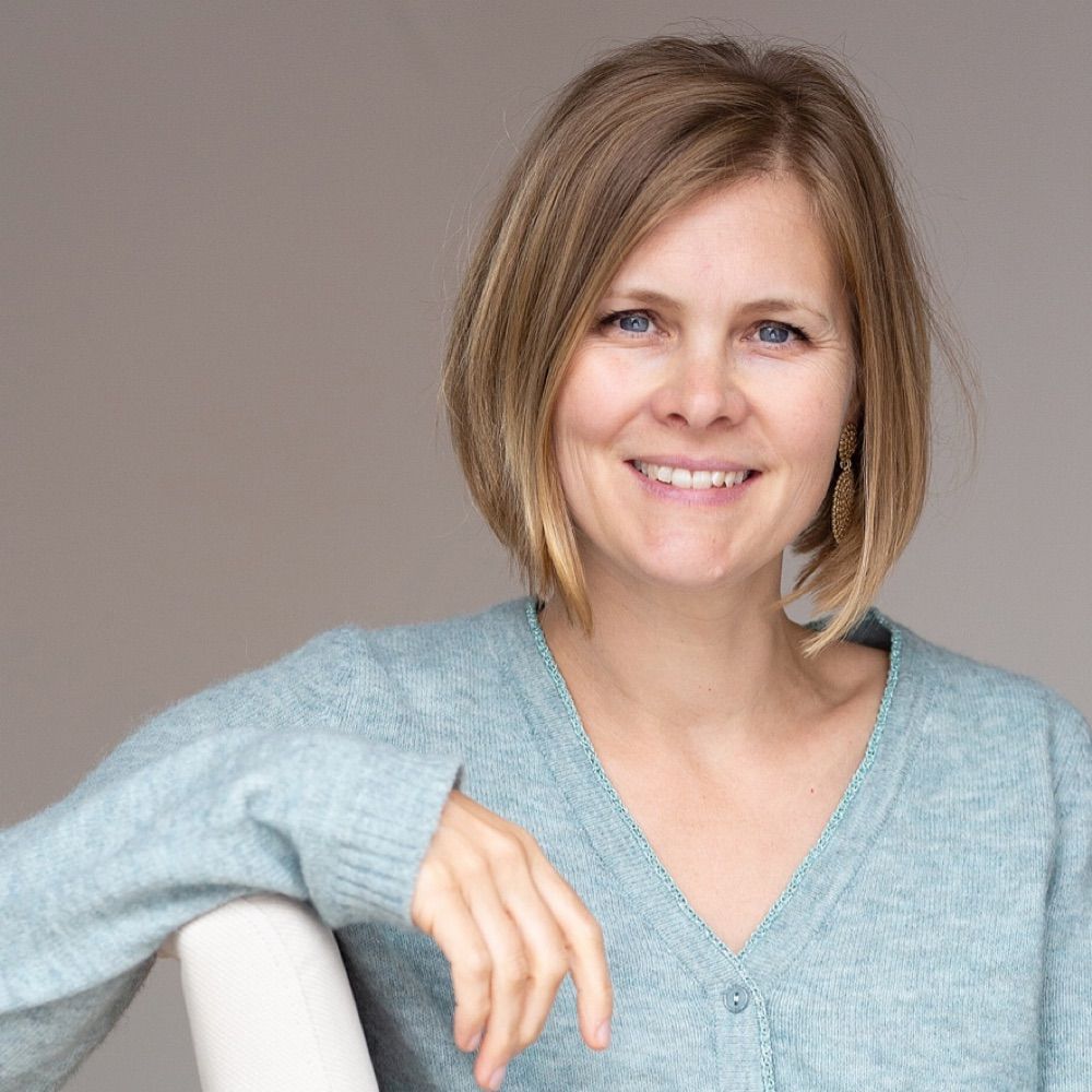 Dr Claire Plumbly