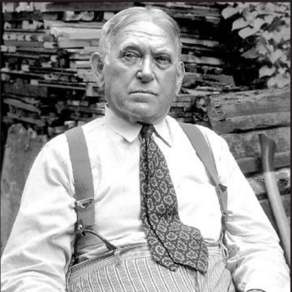 H.L. Mencken’s Winking Ghost