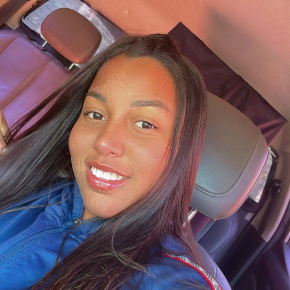 Tay Souza 