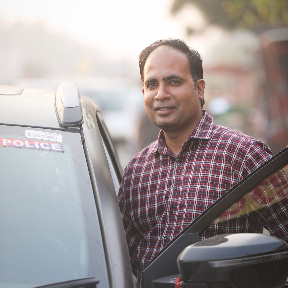 Vivek Shukla