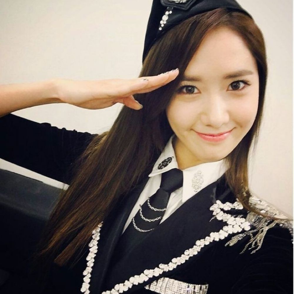 Yoona reveluv 😙