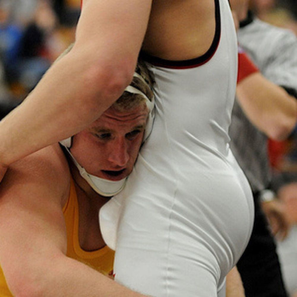 Wrestling singlet