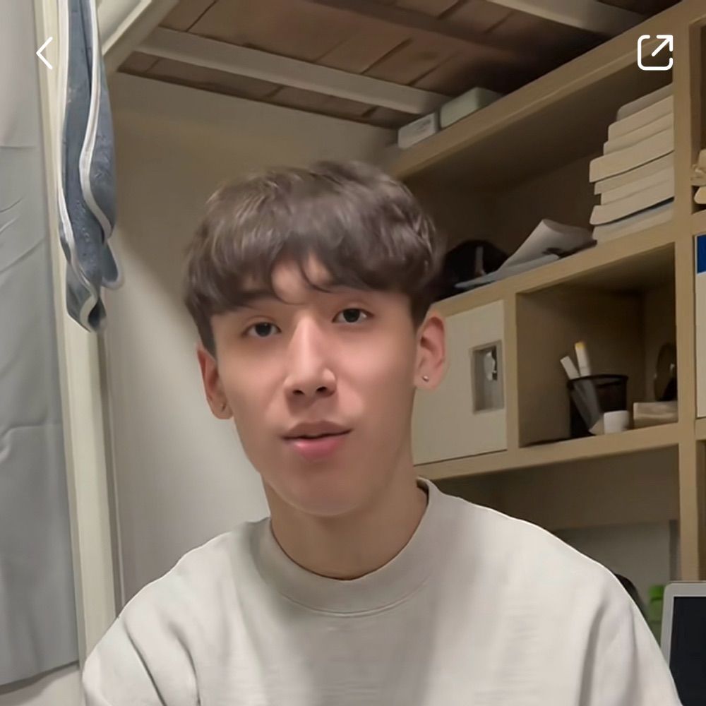 黄翔