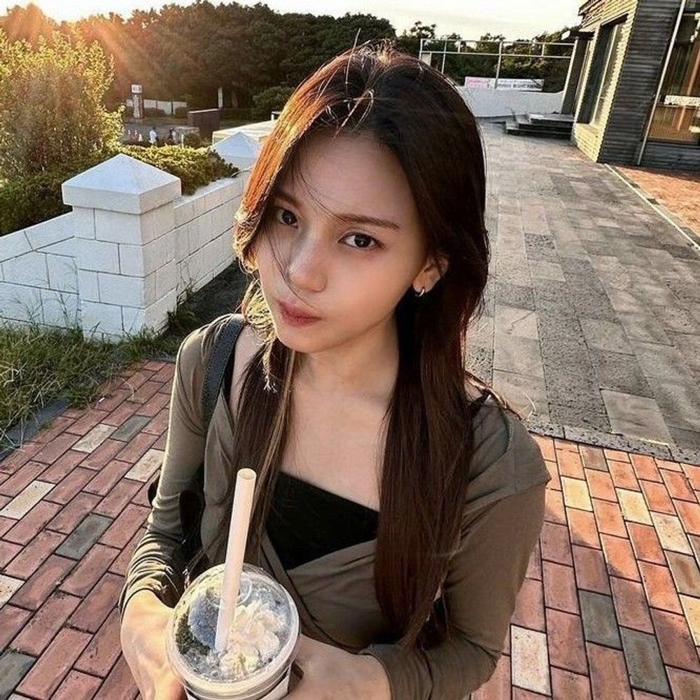 rhyn—🌻