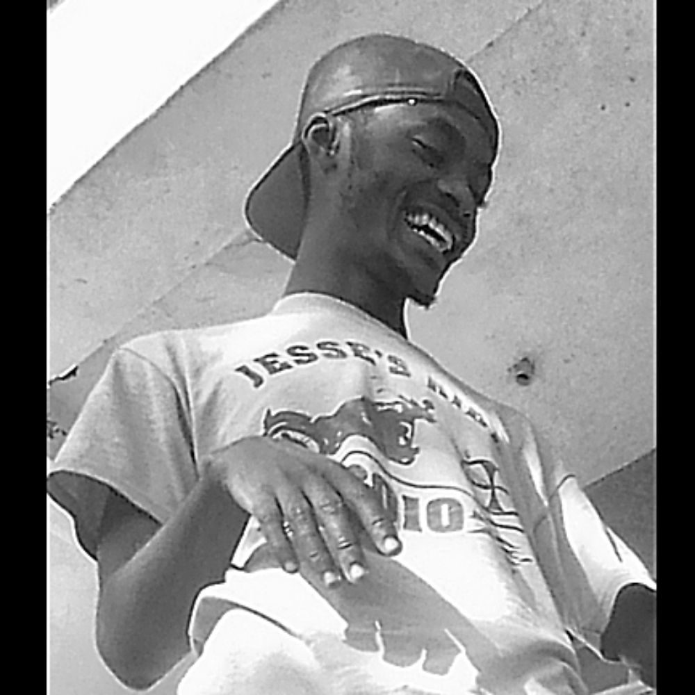 Stephen M Muoki