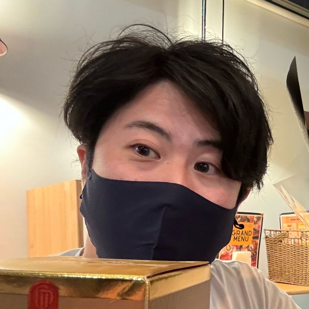 アキラサトー