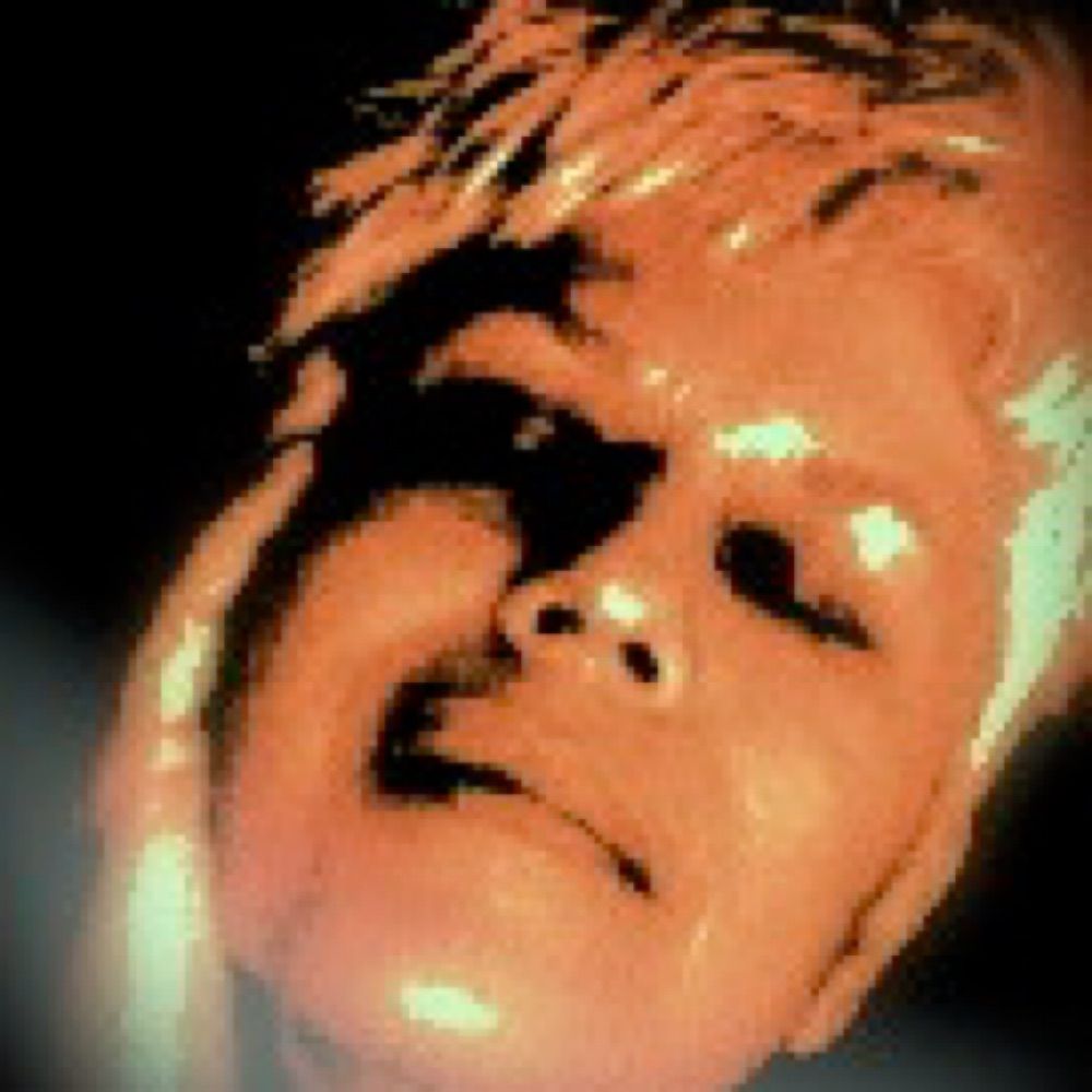 mareyesart.bsky.social profile picture