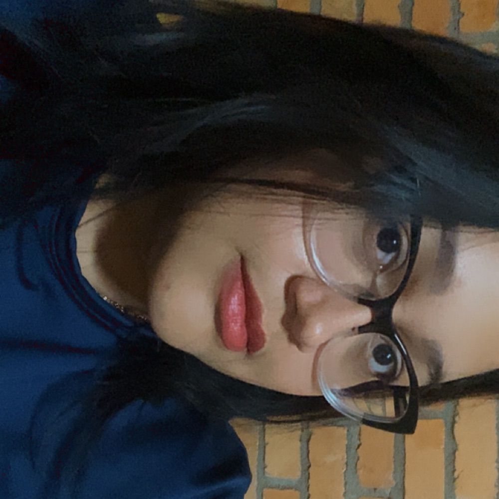 Menina Veneno