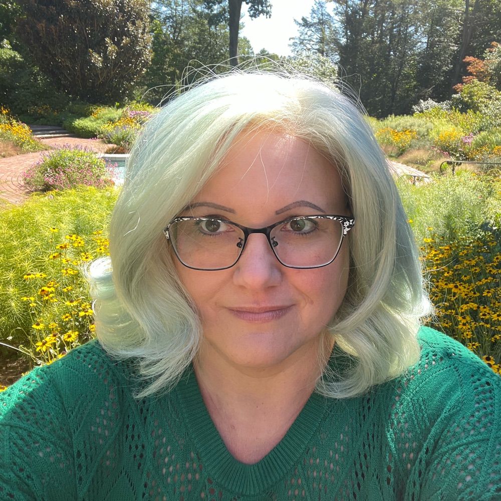 Carol Szelestei