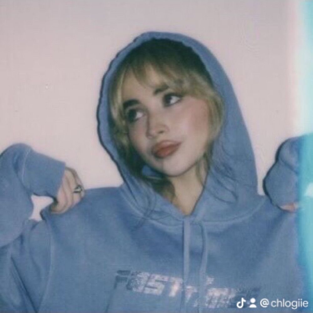 . ִ ۫ ּ˚ ୨ৎ chlo