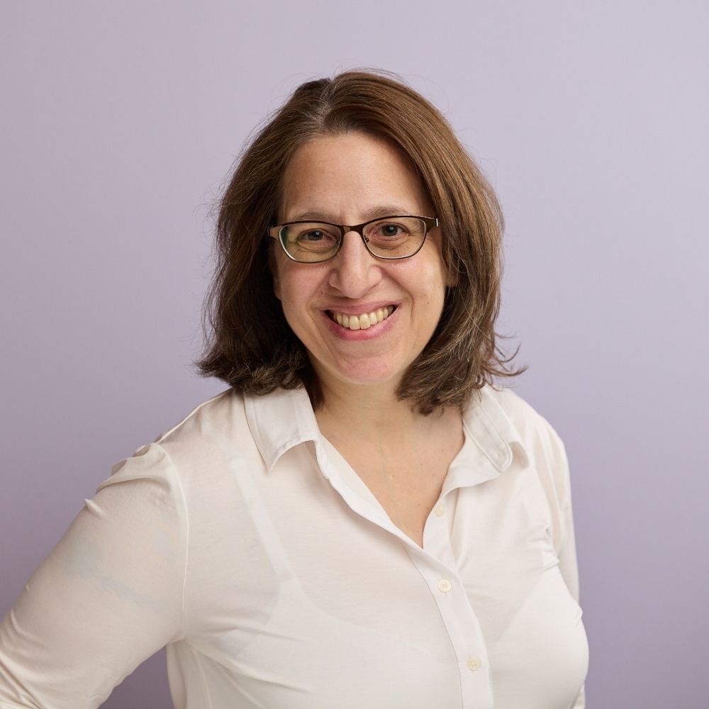 Jennifer L Freedman