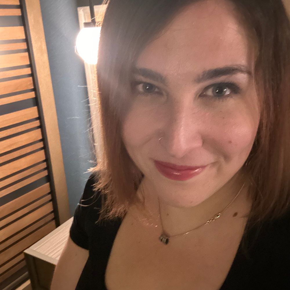 Dr. Alexandra Aaronson