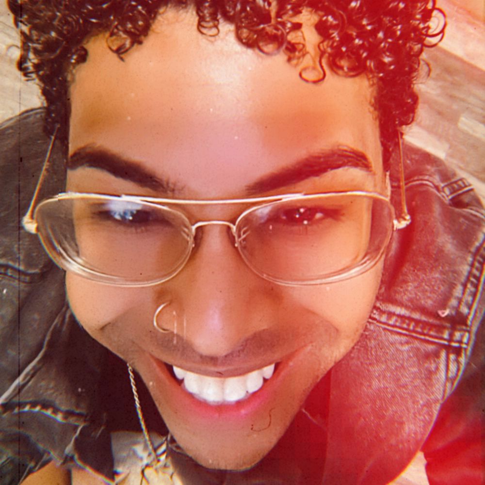 unapologeticjet.bsky.social profile picture