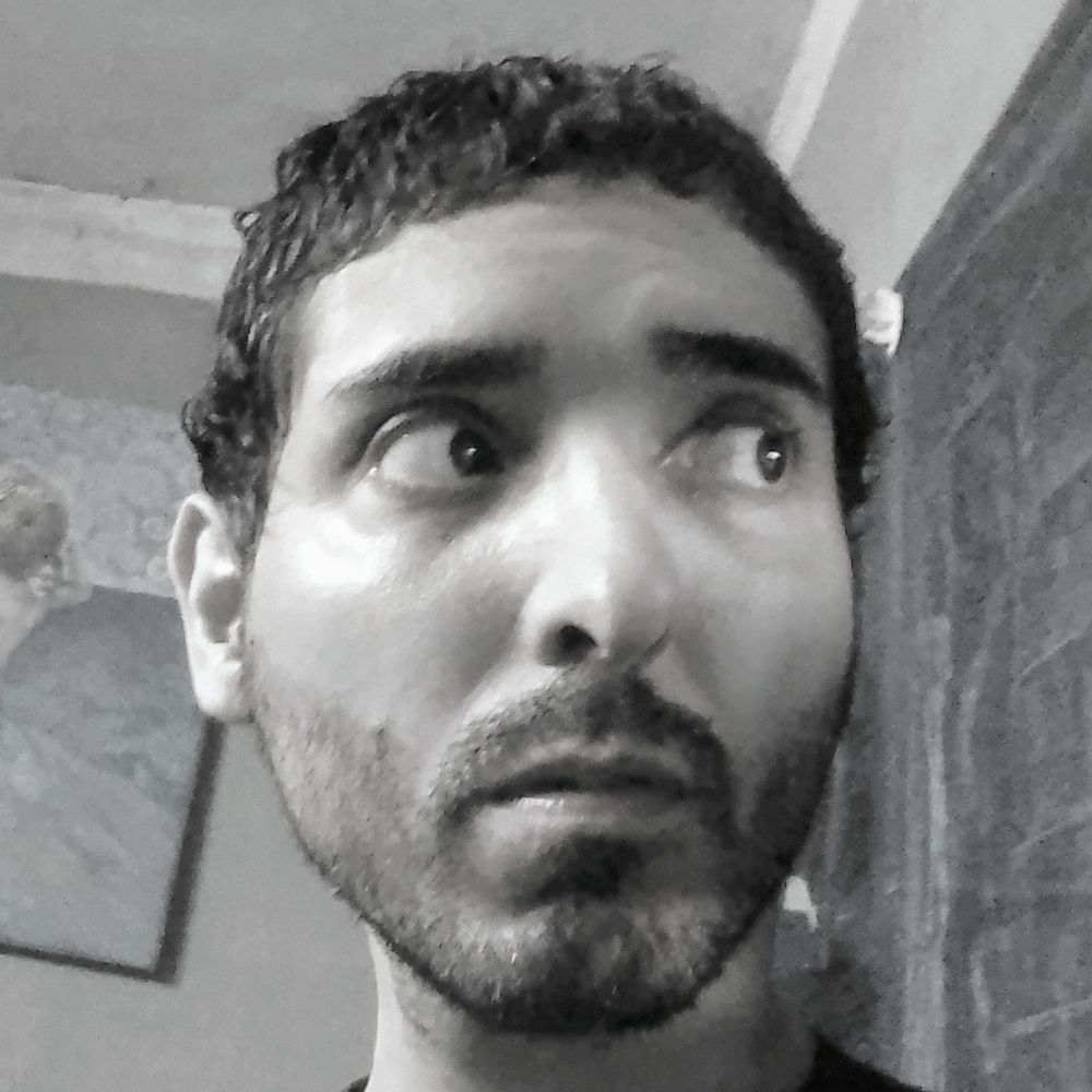 Daniel Valcarcel 