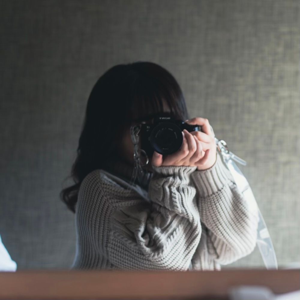 綾乃📸