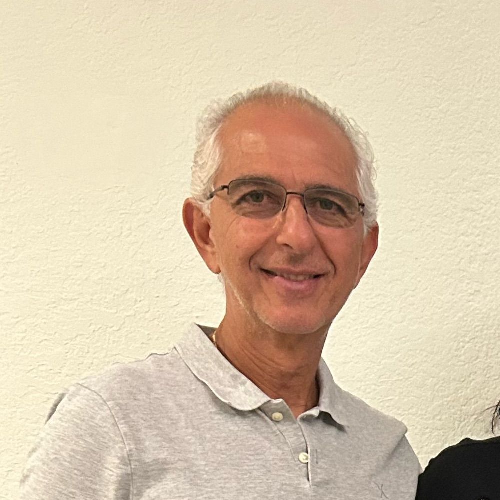 Elías Ray