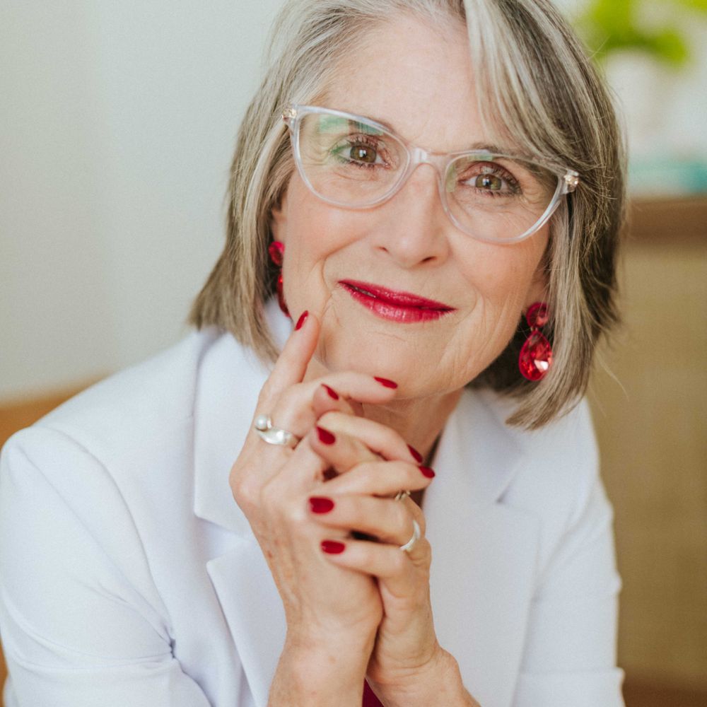 Author Julie Bogart