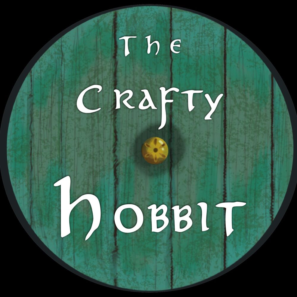 Profile picture thecraftyhobbit.bsky.social