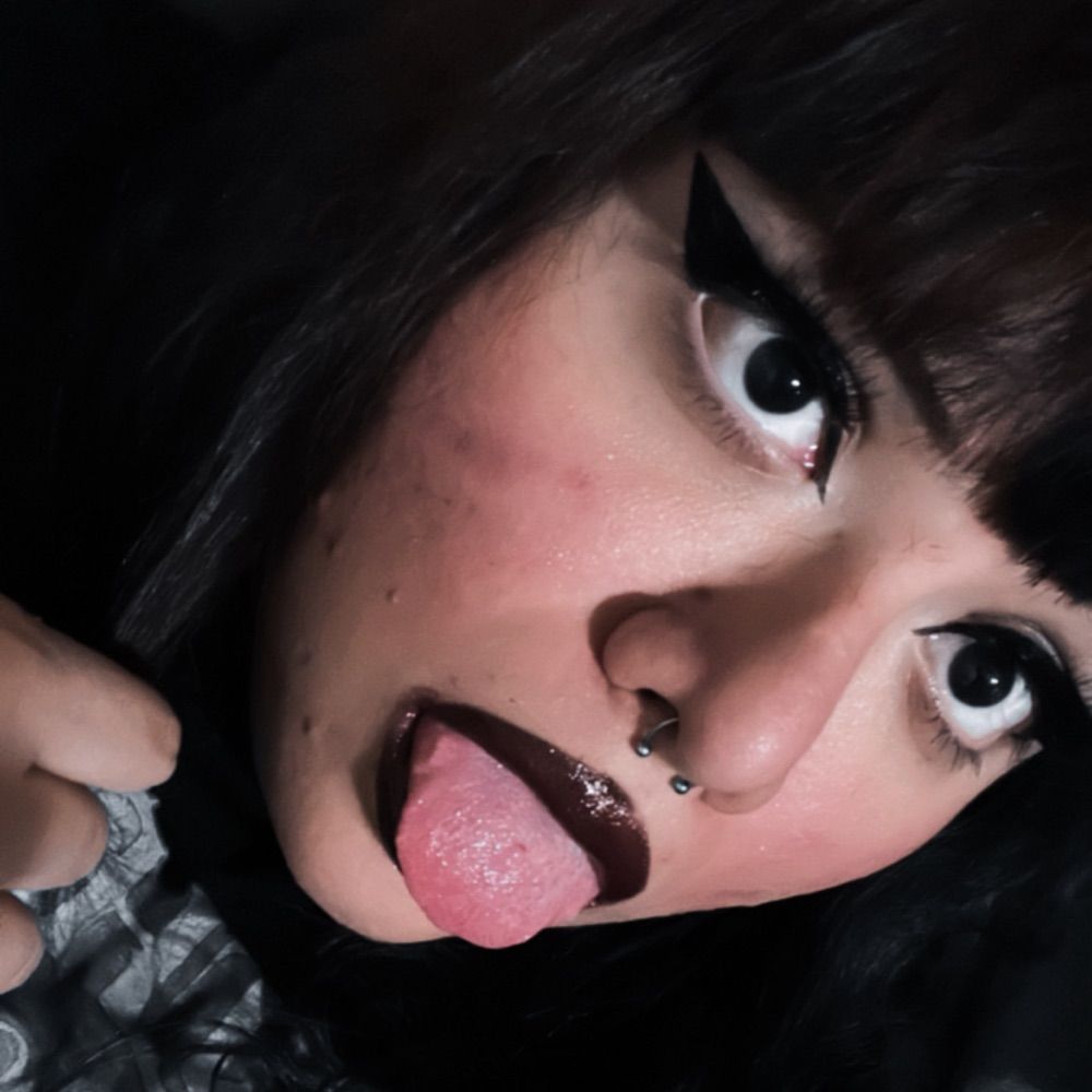 Luna Black