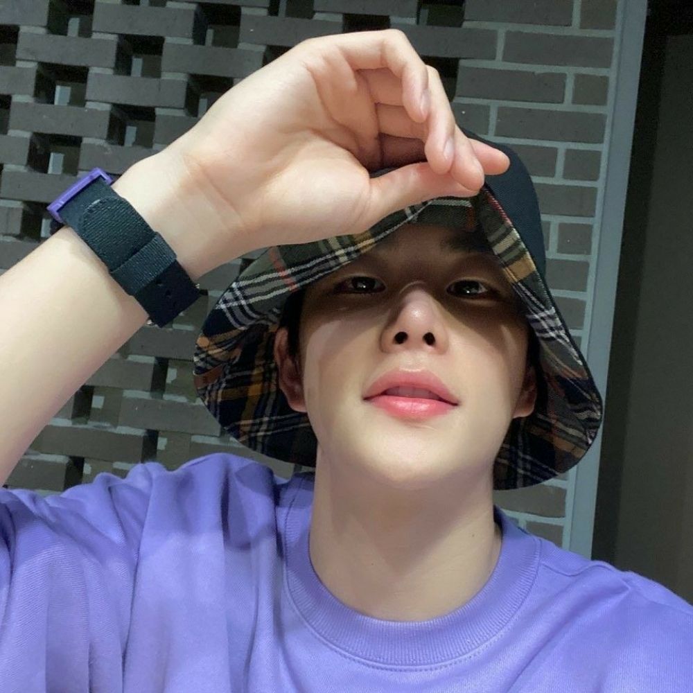 arohayes.bsky.social