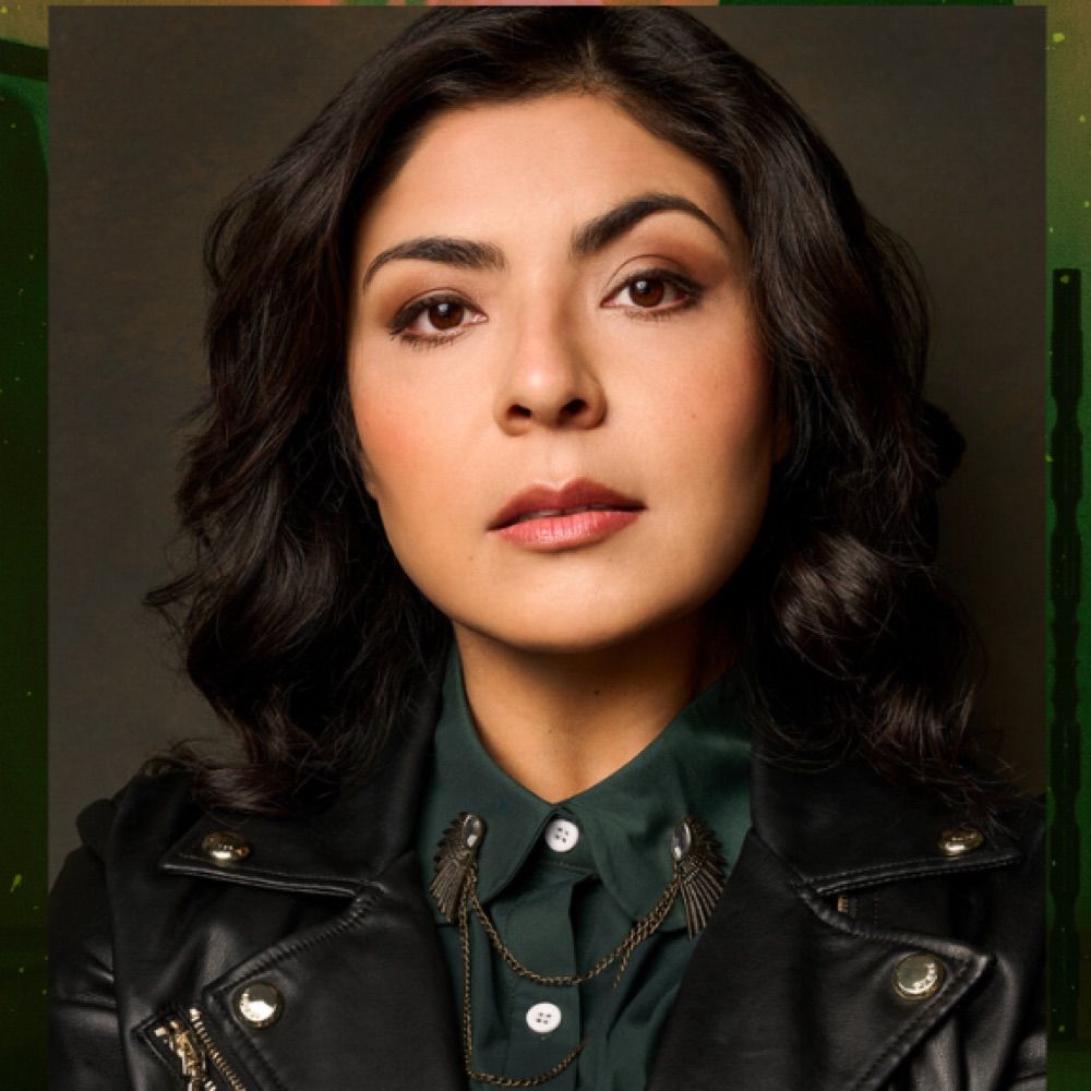 Deanna Gomez: Actress, screenwriter, director, Capricorn