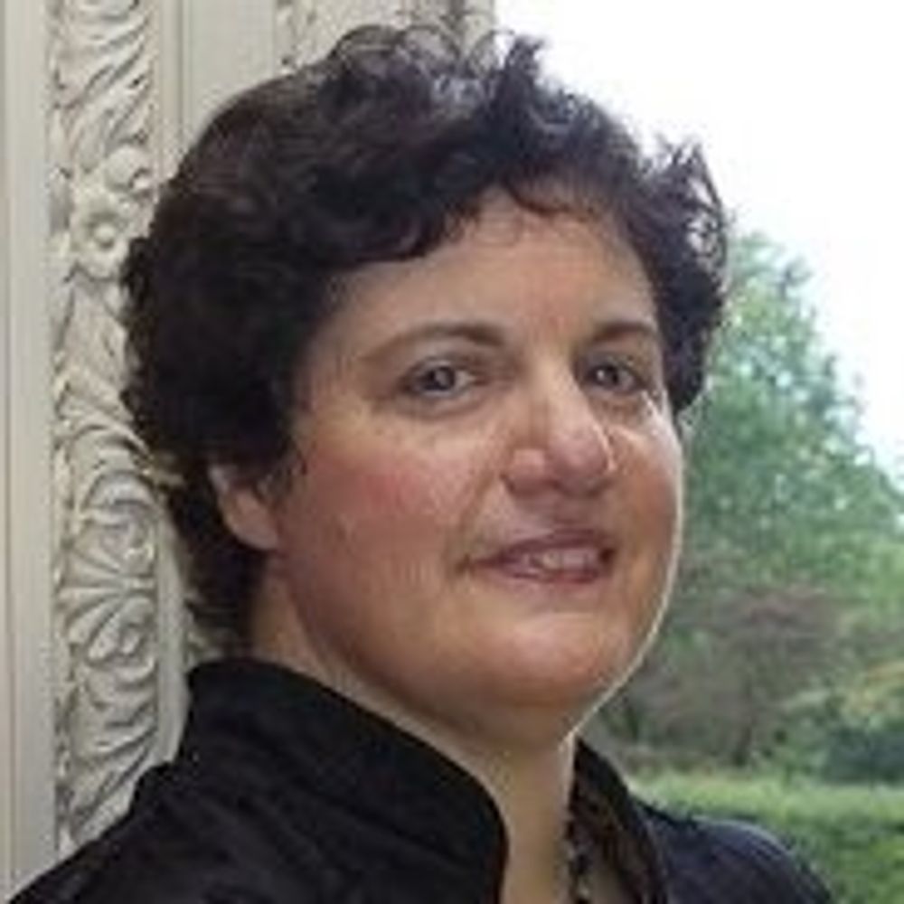 Suzanne Mueller