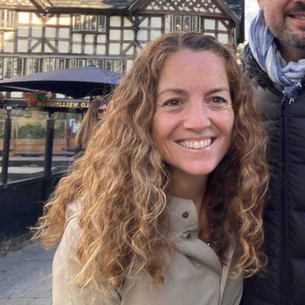 Esther Roca