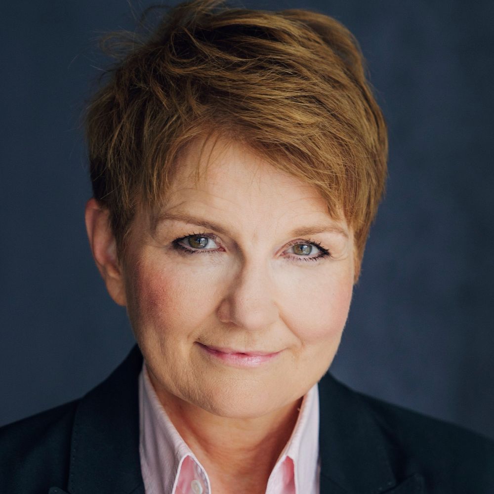 Helga Schmidt