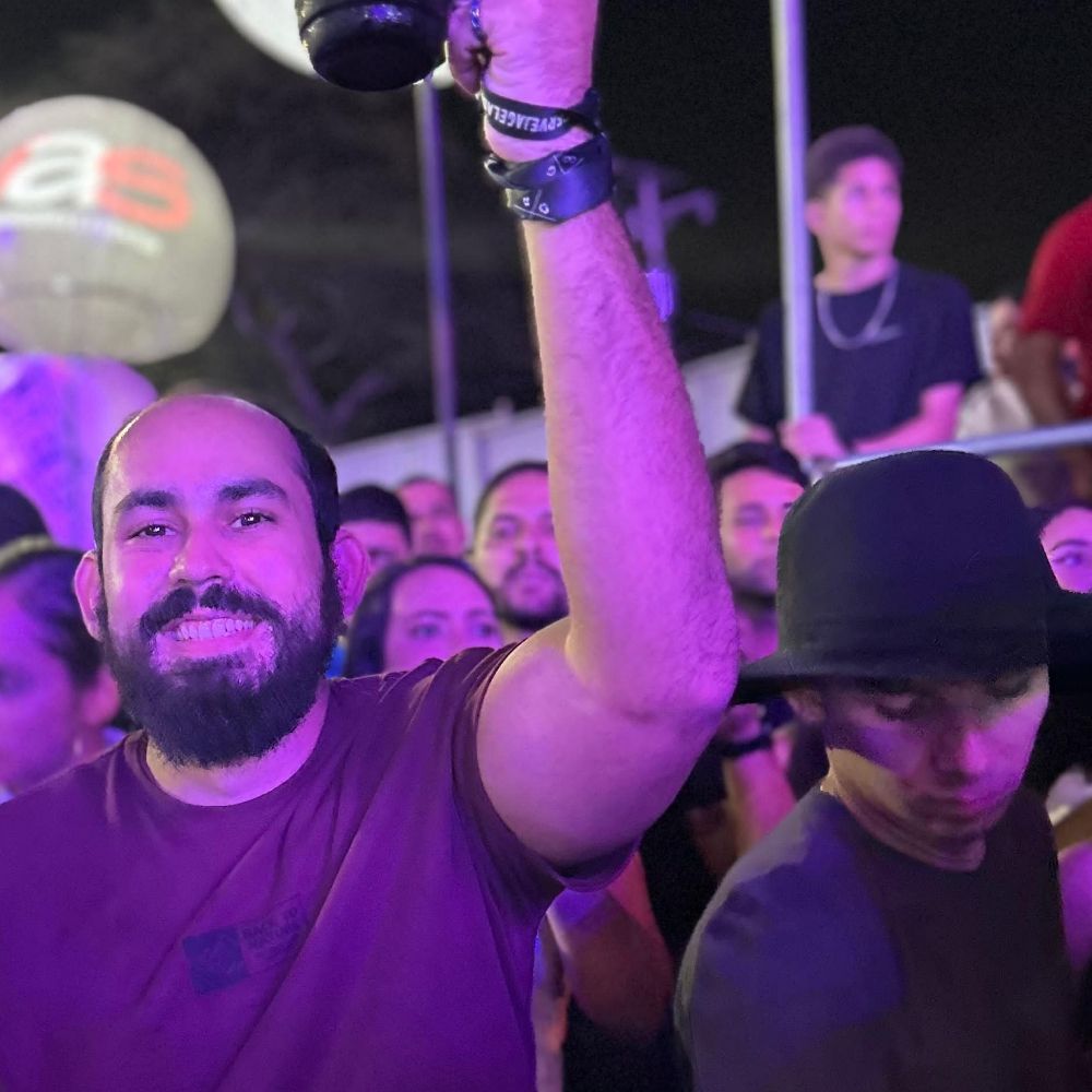 Feiticeira Escarlate da Tradução 