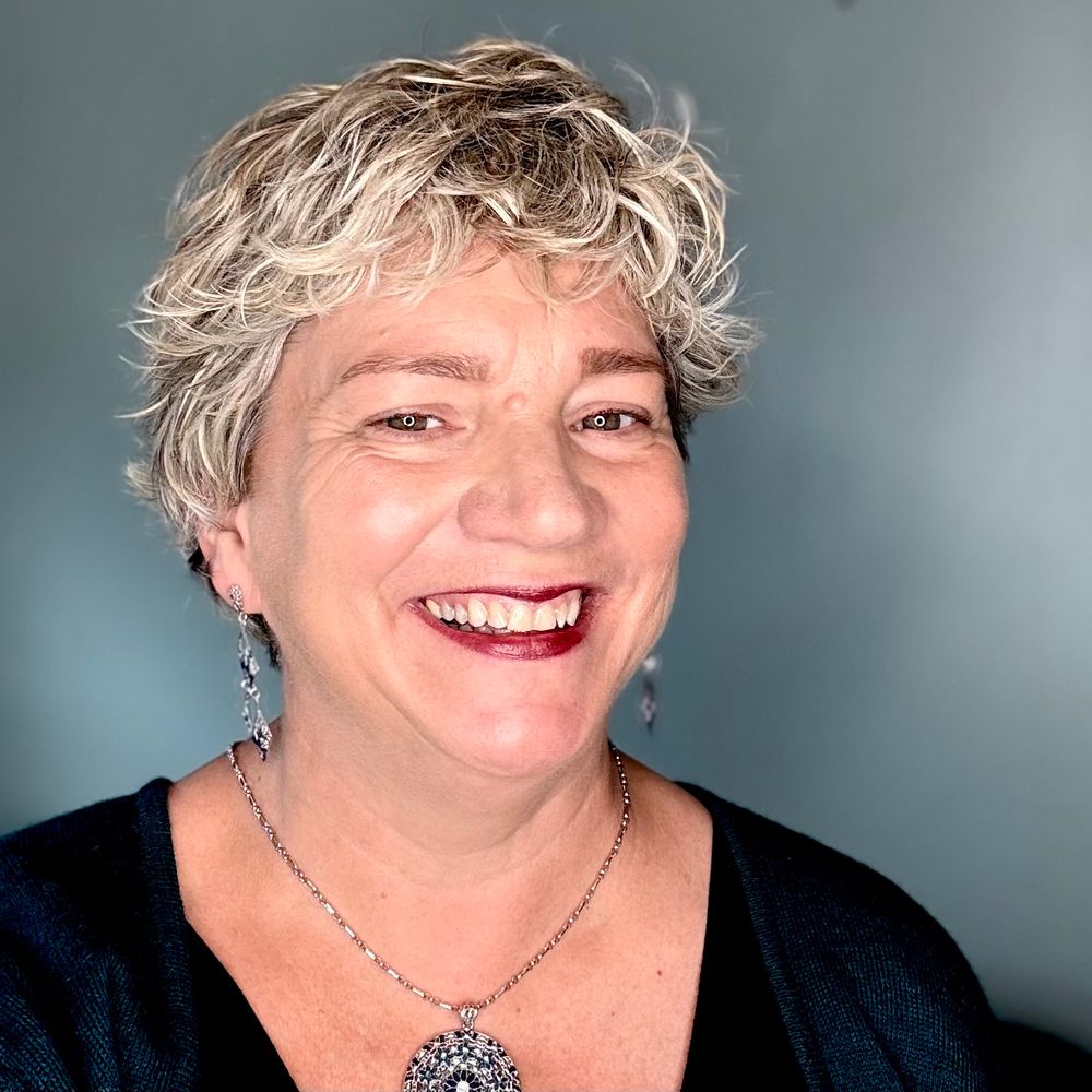 Cathy Gnatek Astrologer 