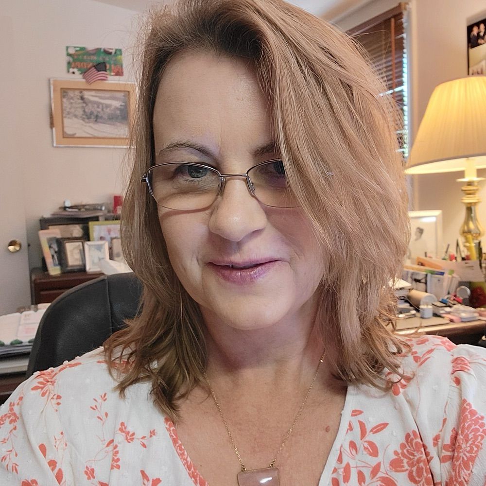 ProfessorKimT (THEE Kimberly Taylor)